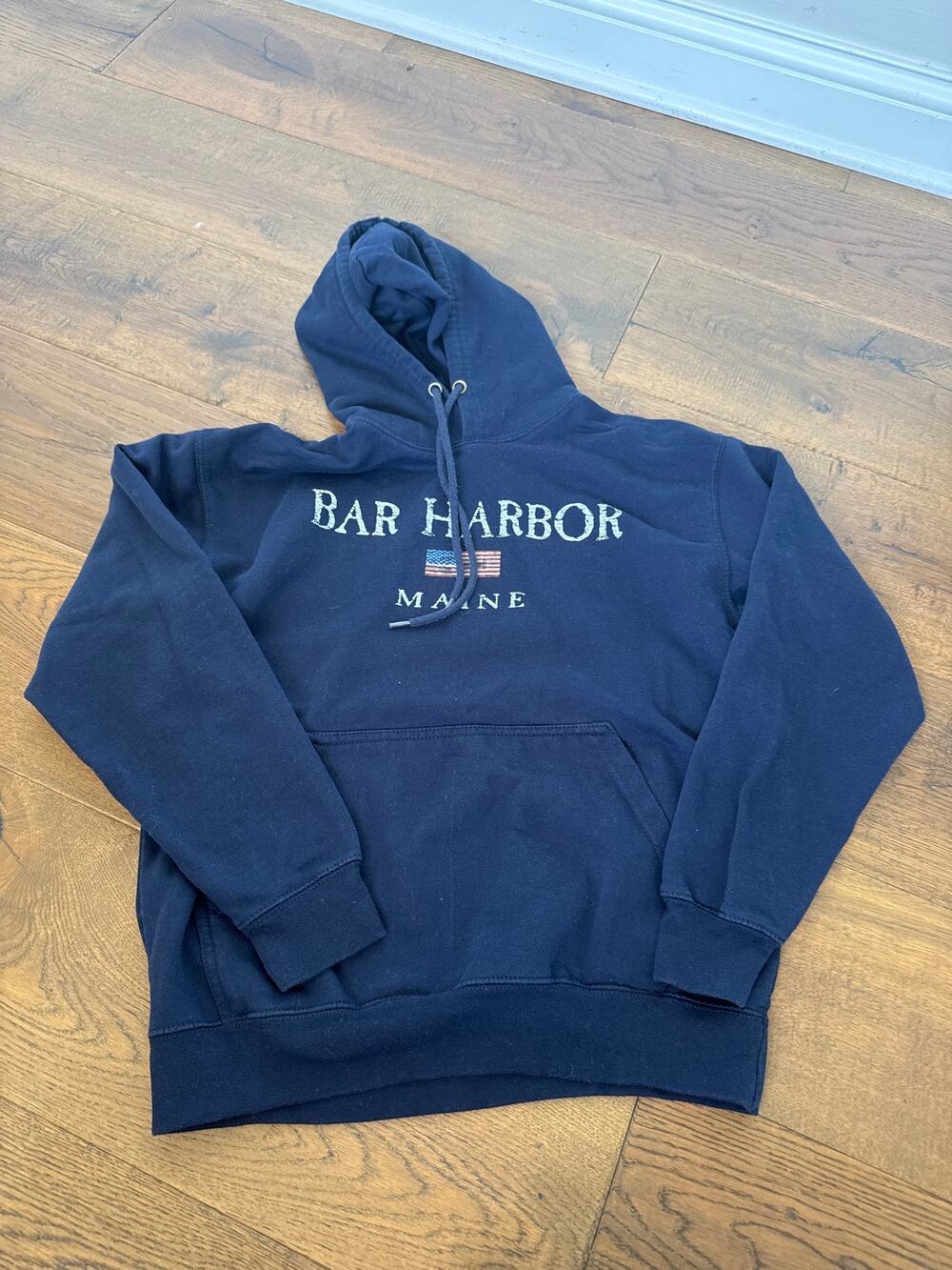 Prairie Mountain Bar Harbor Maine Graphic Flag Navy Blue Hoodie Size Medium